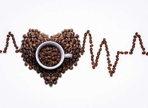 Jó hír a kávékedvelők számára: a napi kávéfogyasztás jótékony hatással van a szívre